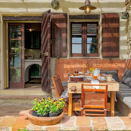 La Leopoldina 6, Emma Gavorrano