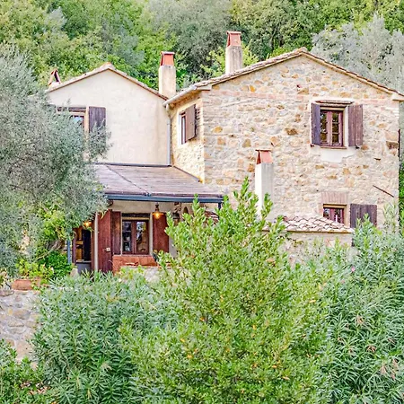 La Leopoldina 6, Emma Villa